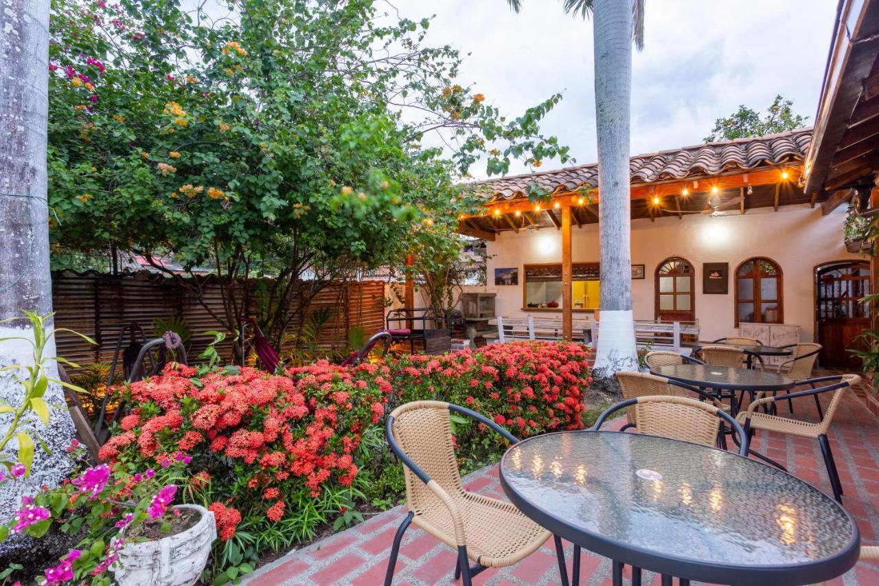 Entre Palmas Casa Hotel Санта-Фе-де-Антьокия Экстерьер фото