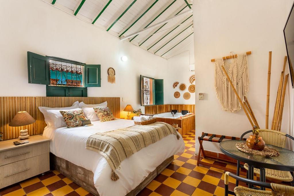 Entre Palmas Casa Hotel Санта-Фе-де-Антьокия Экстерьер фото